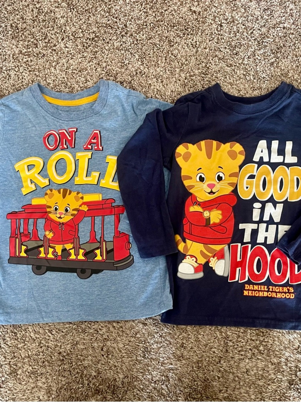 Daniel Tiger Kids' Long-Sleeve Graphic Tee - T-shirt